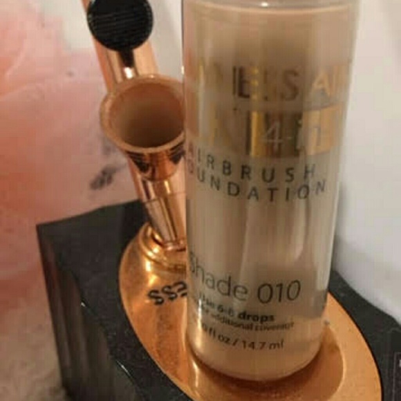 ⭐️TOP SELLER@⭐️😉Enhanced Silk04 Foundation by Lumine… - Picture 2 of 8